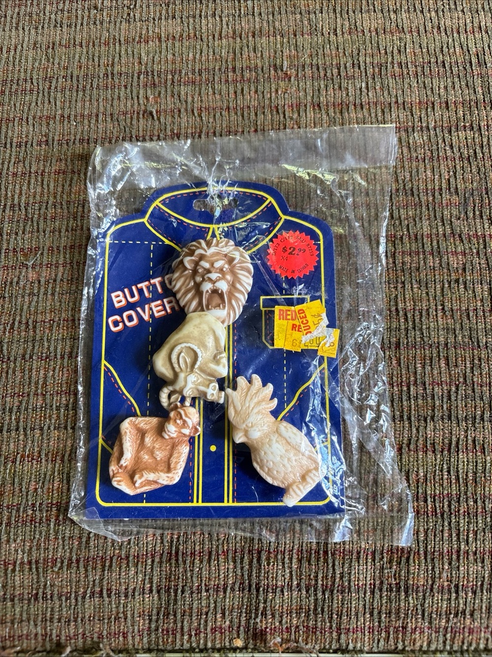 Vintage Animal Button Covers -Beige & Gold Tones